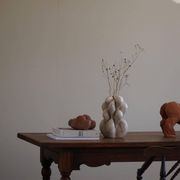Bureau / Table à manger par ébéniste danois en chêne, style baroque, années 1970