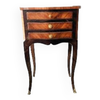 Table in precious wood veneer, circa 1775, Louis XV era
