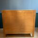 Commode en bois brut