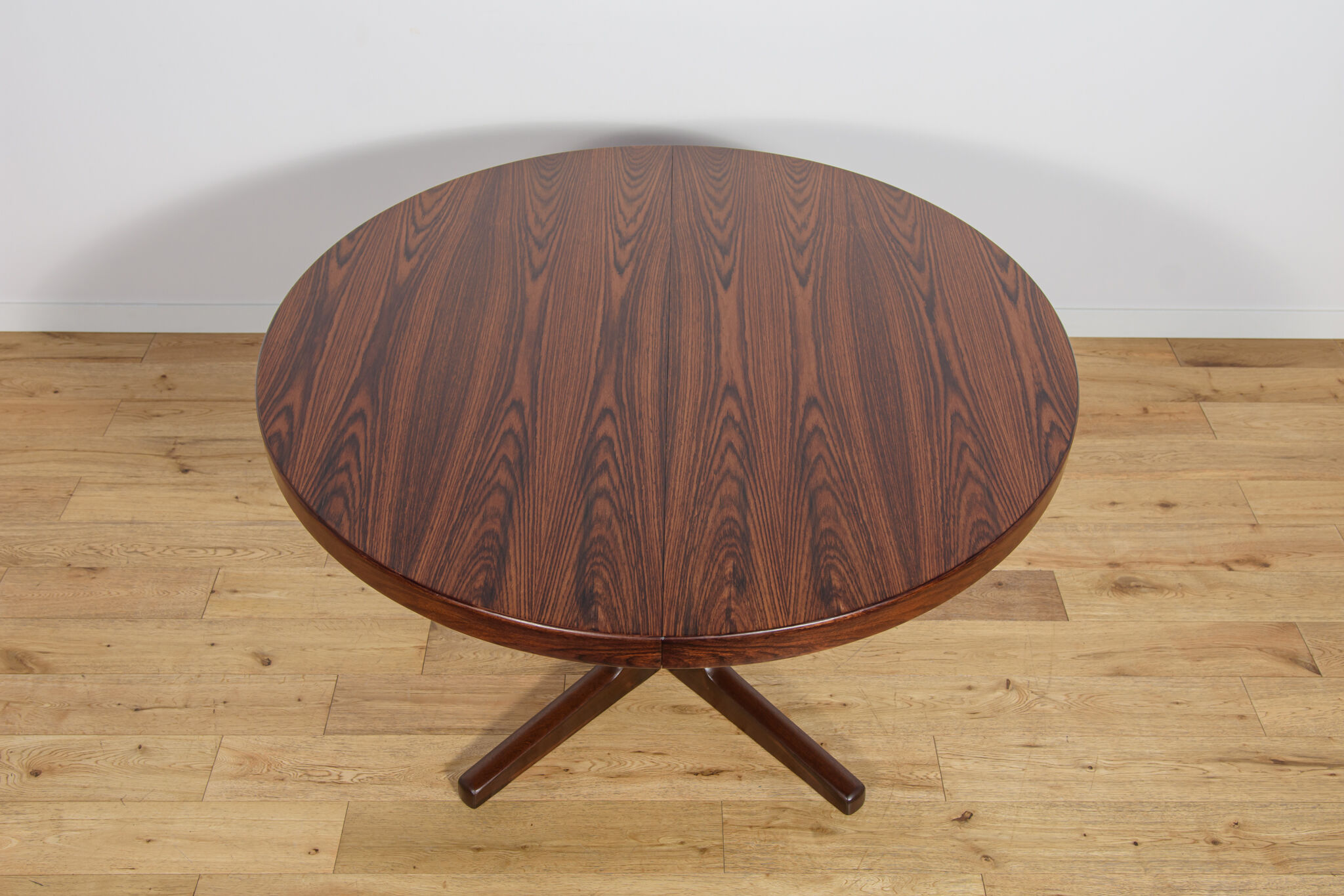 Mid-century round rosewood extendable dining table, Denmark, 1960s