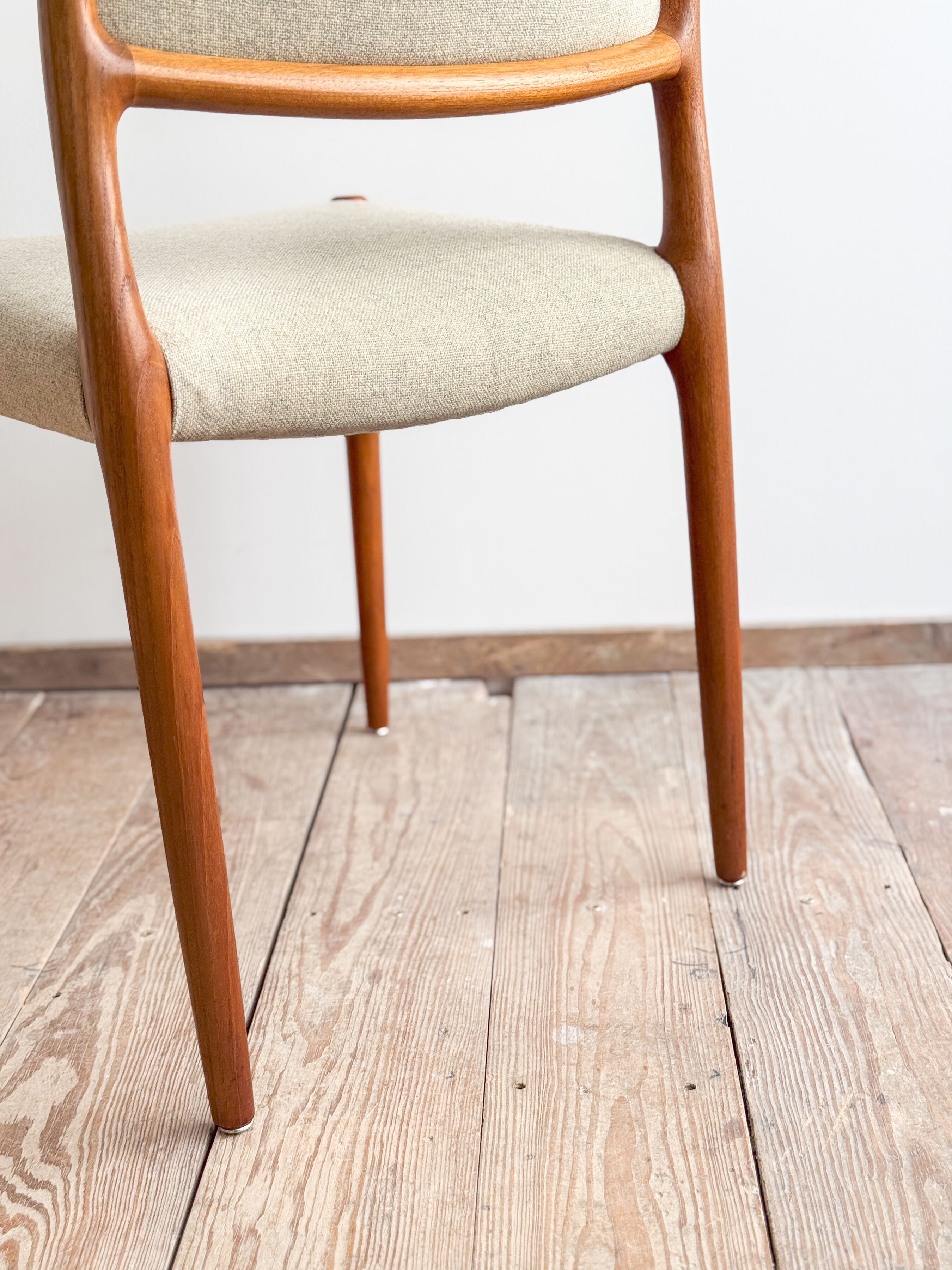 Chaise de salle à manger modèle 80 par Niels O. Møller en teck