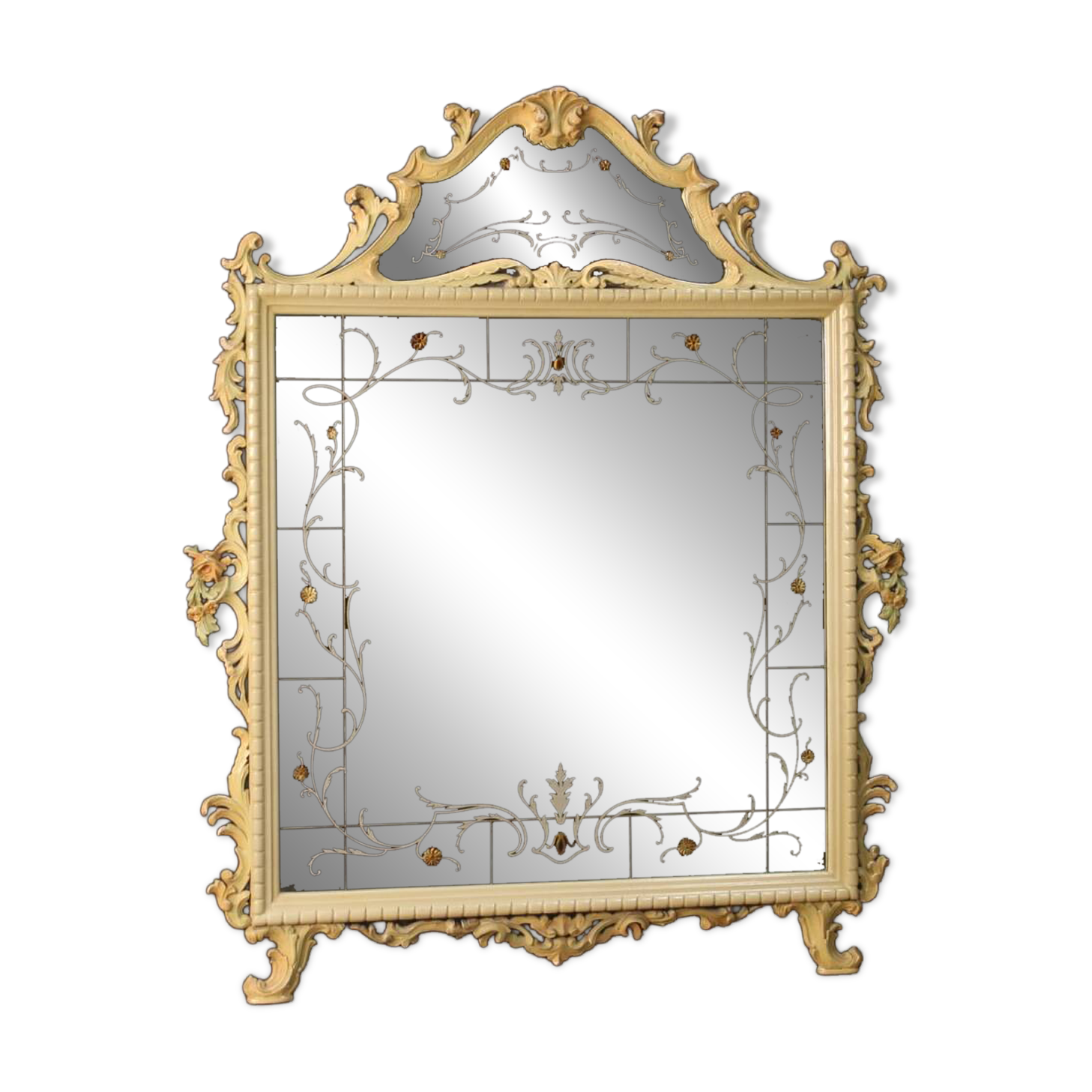 Miroir laqué italien avec décorations florales du 20ème siècle