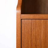 Vintage bookcase with storage compartment