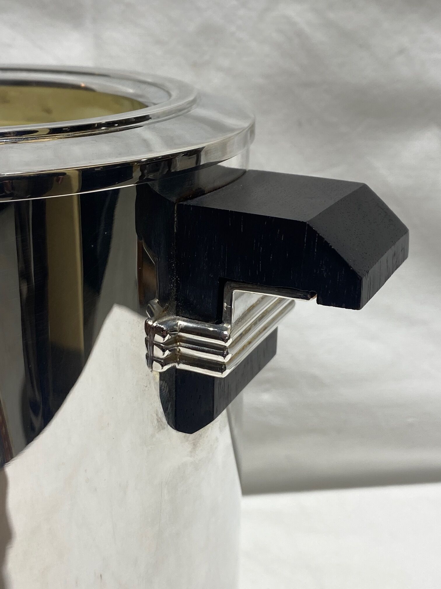 Silver metal refresher Puiforcat Paris in art deco style
