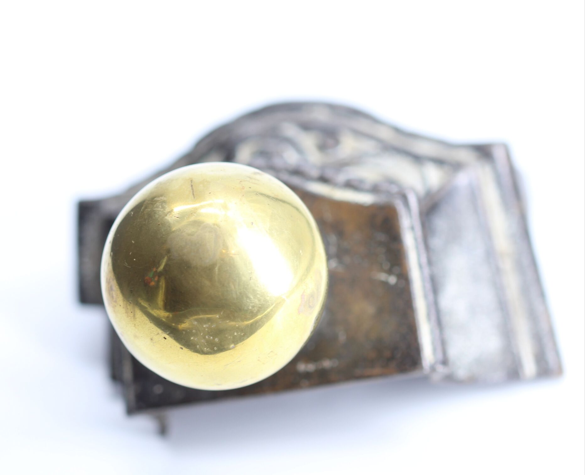 Brass stair ball