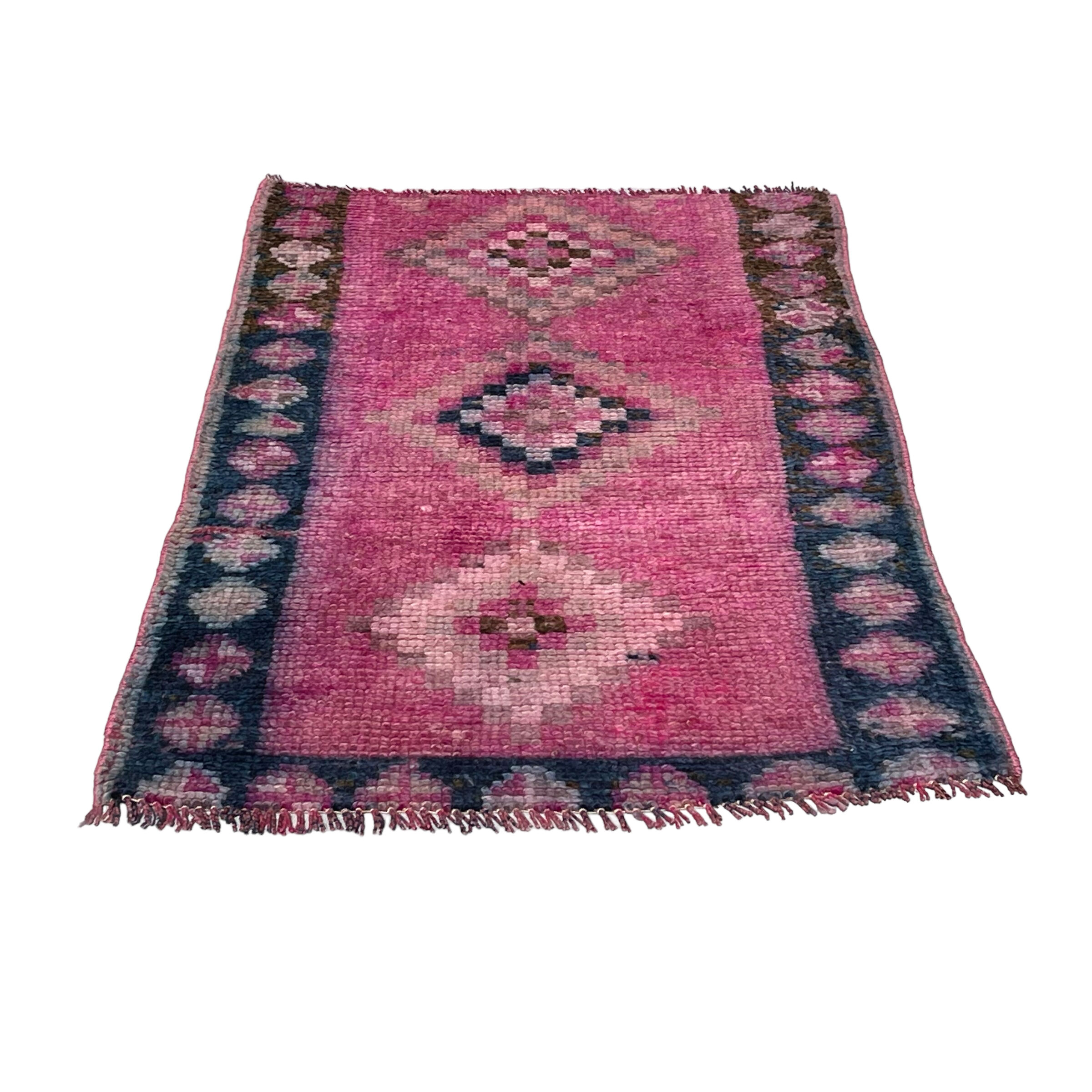 Vintage Kurdish Herki Rug , 142 x 80 cm