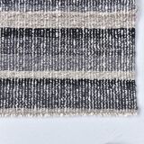 Tapis Kilim bleu marine et beige