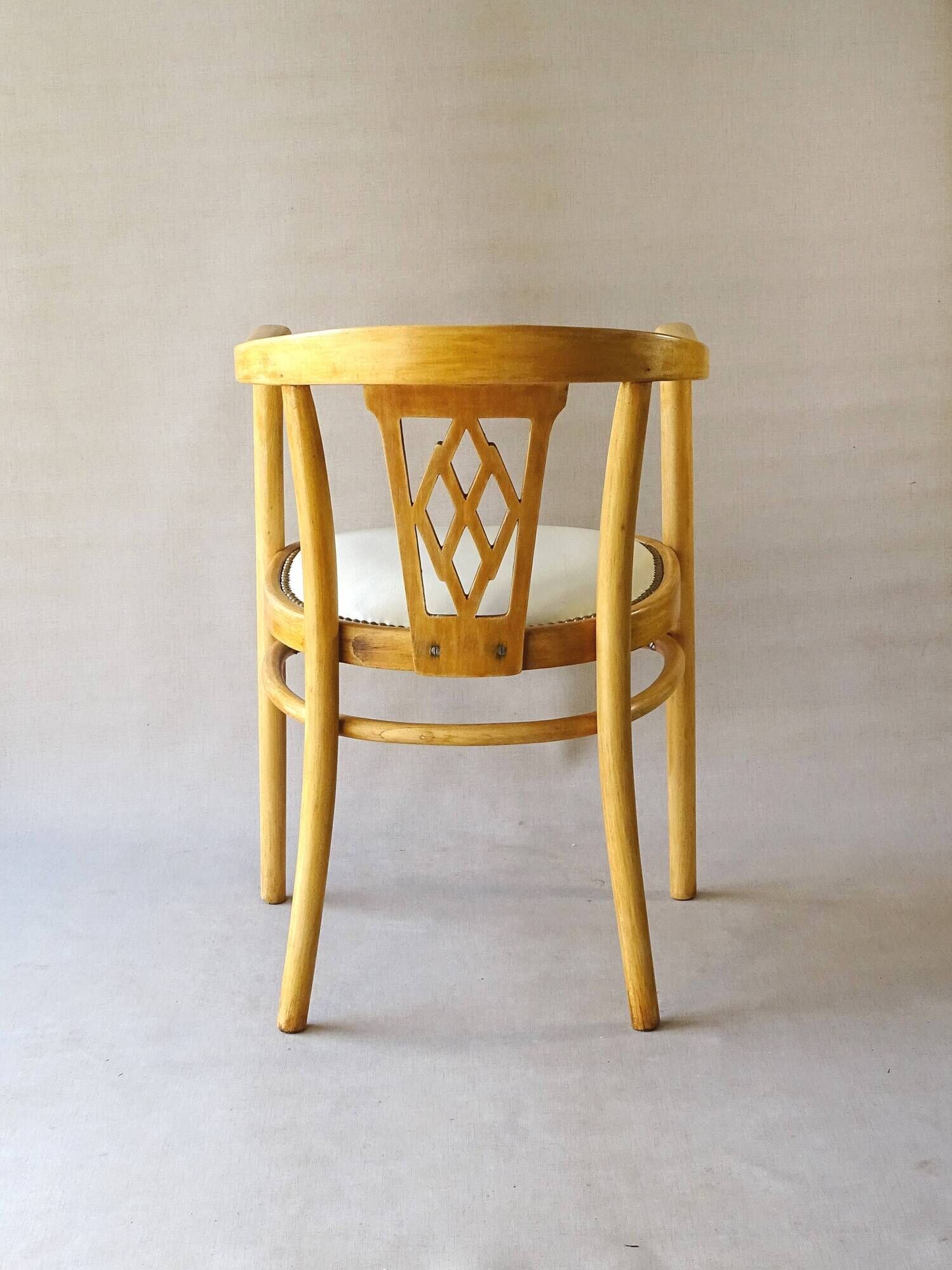 THONET armchair N°A969 F, circa 1930, leather saddle - Art deco