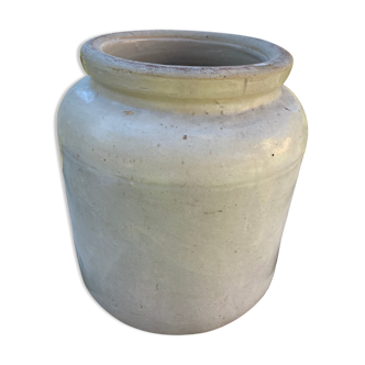 Sandstone pot gray color