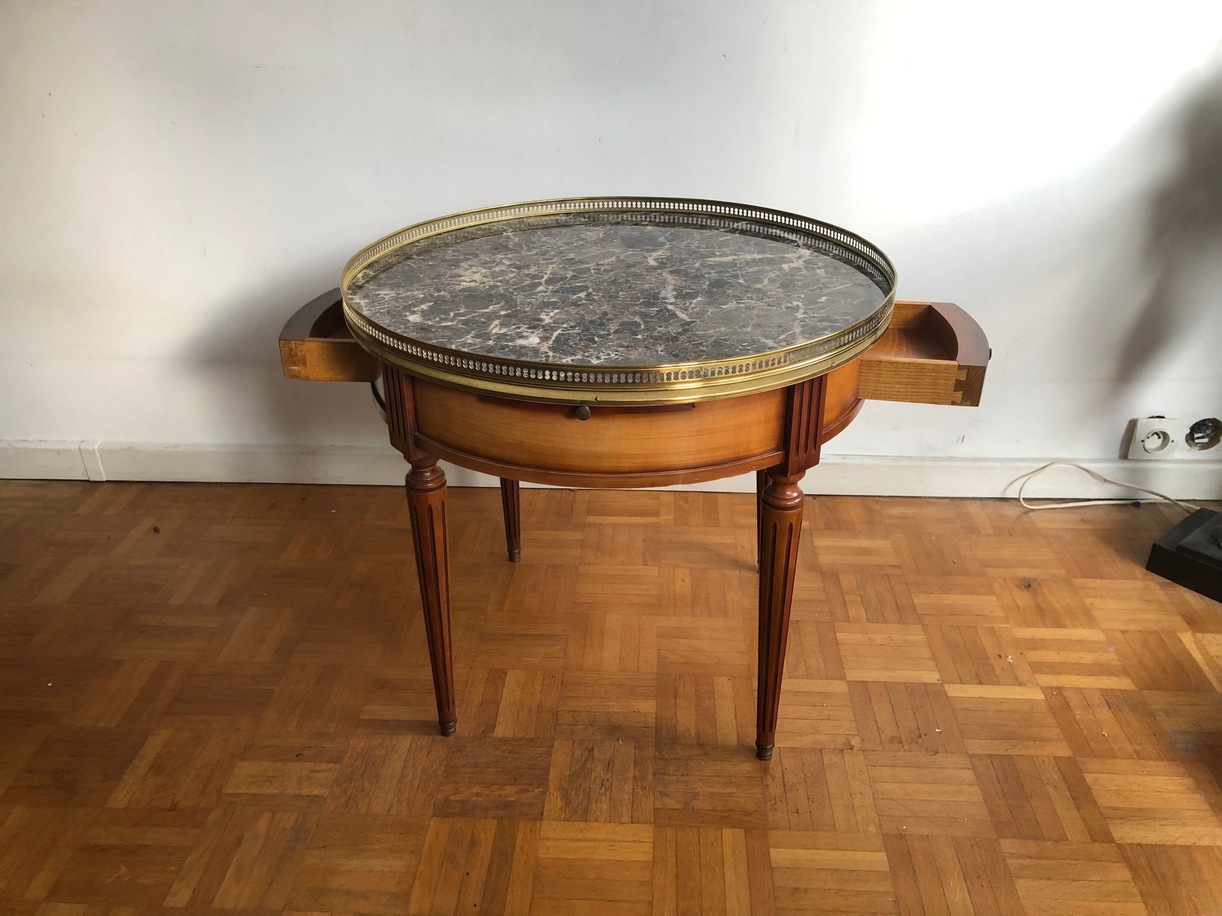 Bouillotte table with grey marble