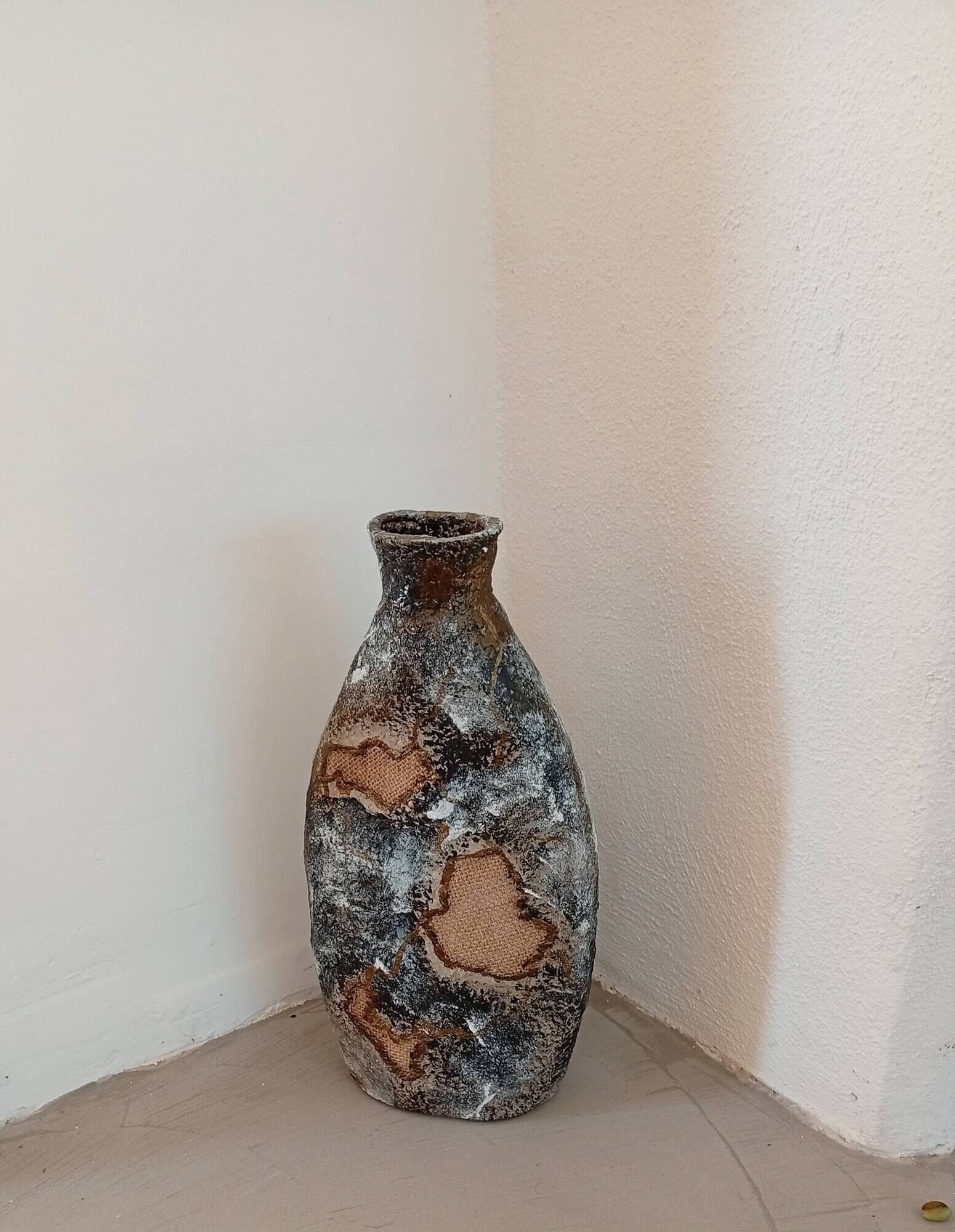 Kintsugi vase style – Japanese art (Light & Decorative) wabi-sabi