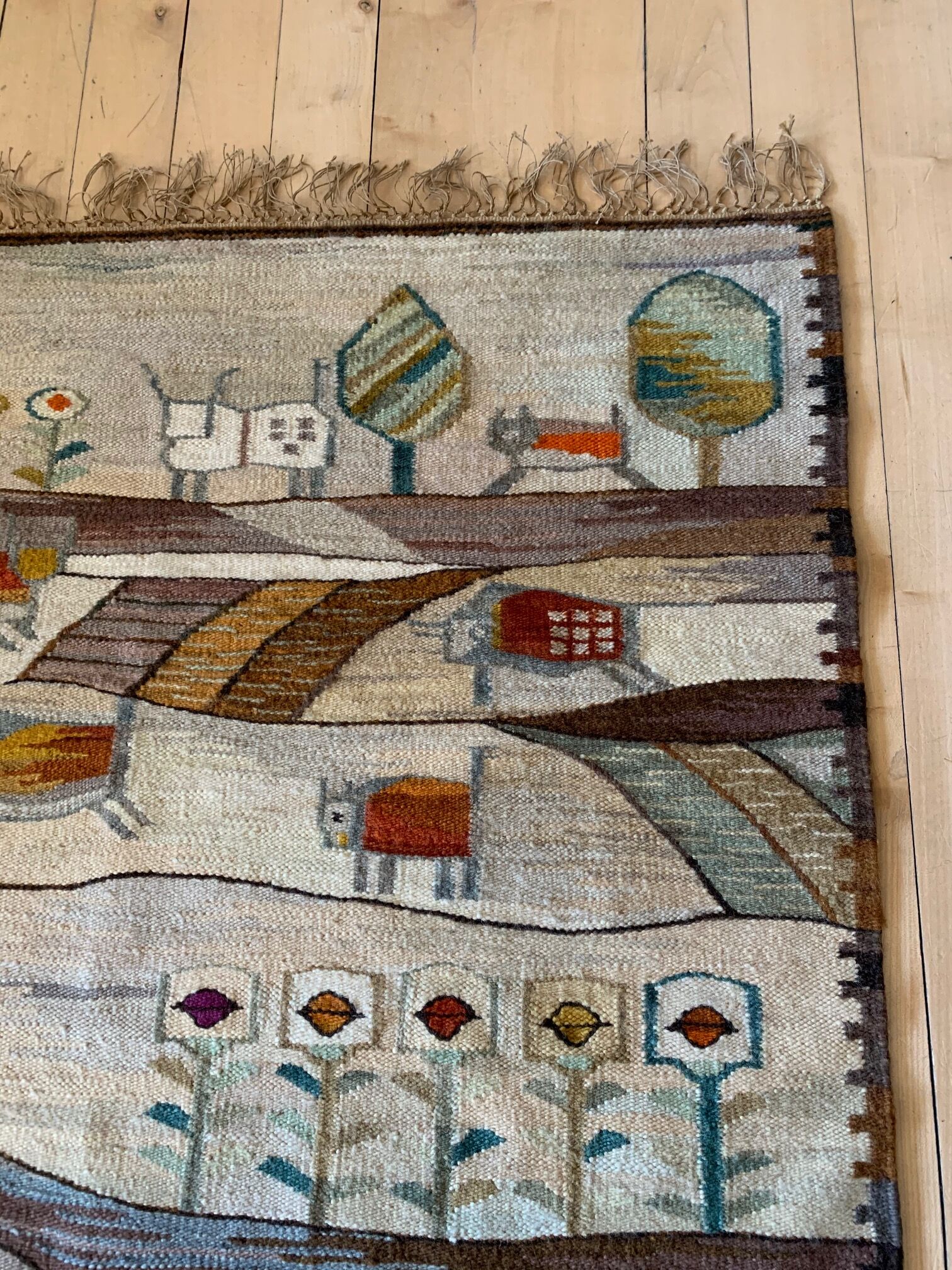 Tapestry "Buffalo" designed by Piotr Grabowski Cepelia 1978
