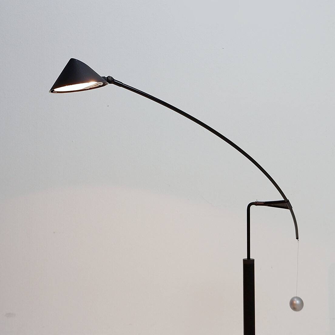 "Nestore" Desk Lamp or floor lamp by Carlo Forcolini for Artemide, 1990s H max: 127cm