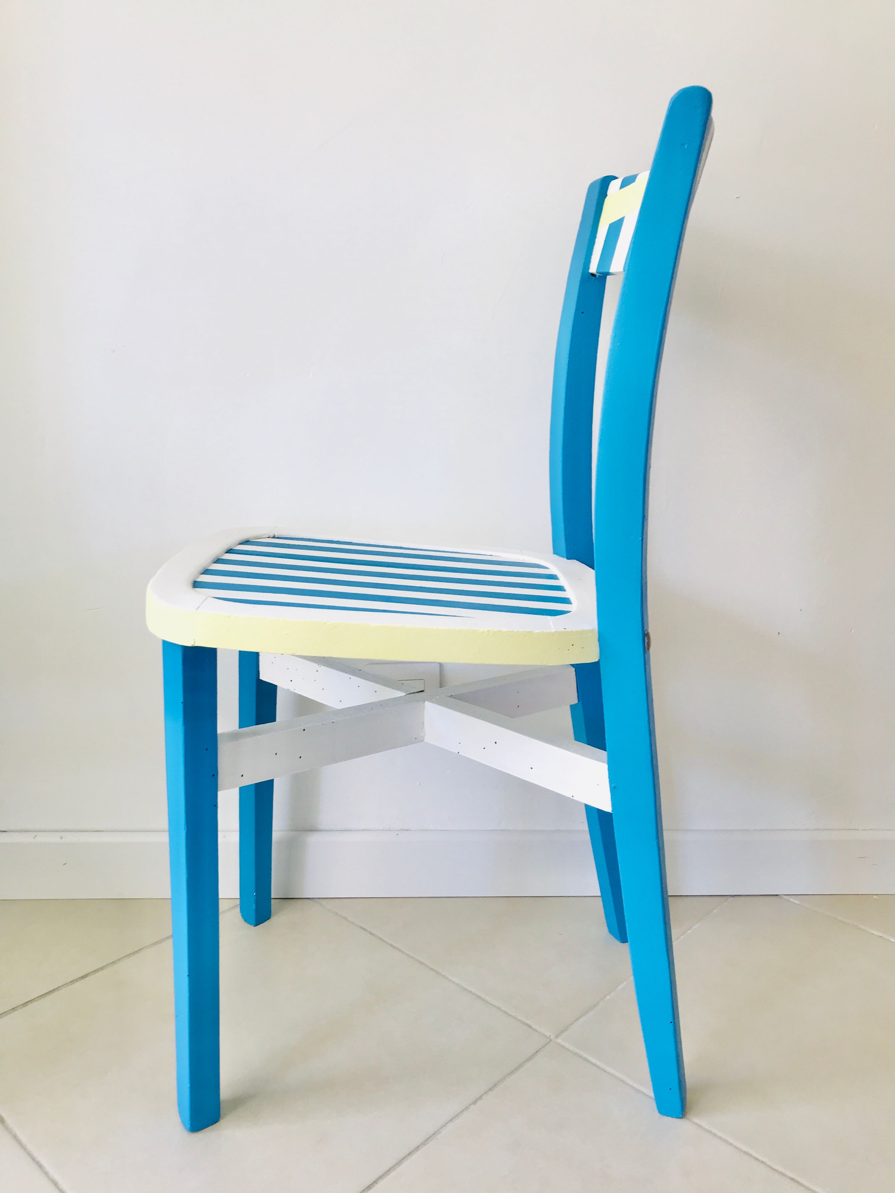 Bistro chair