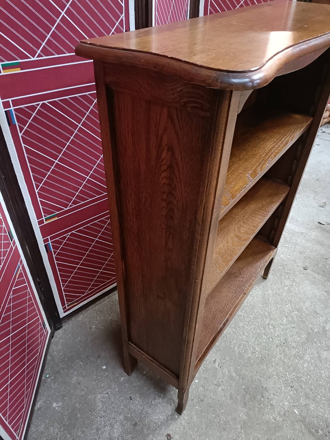 Bibus vintage oak bookcase