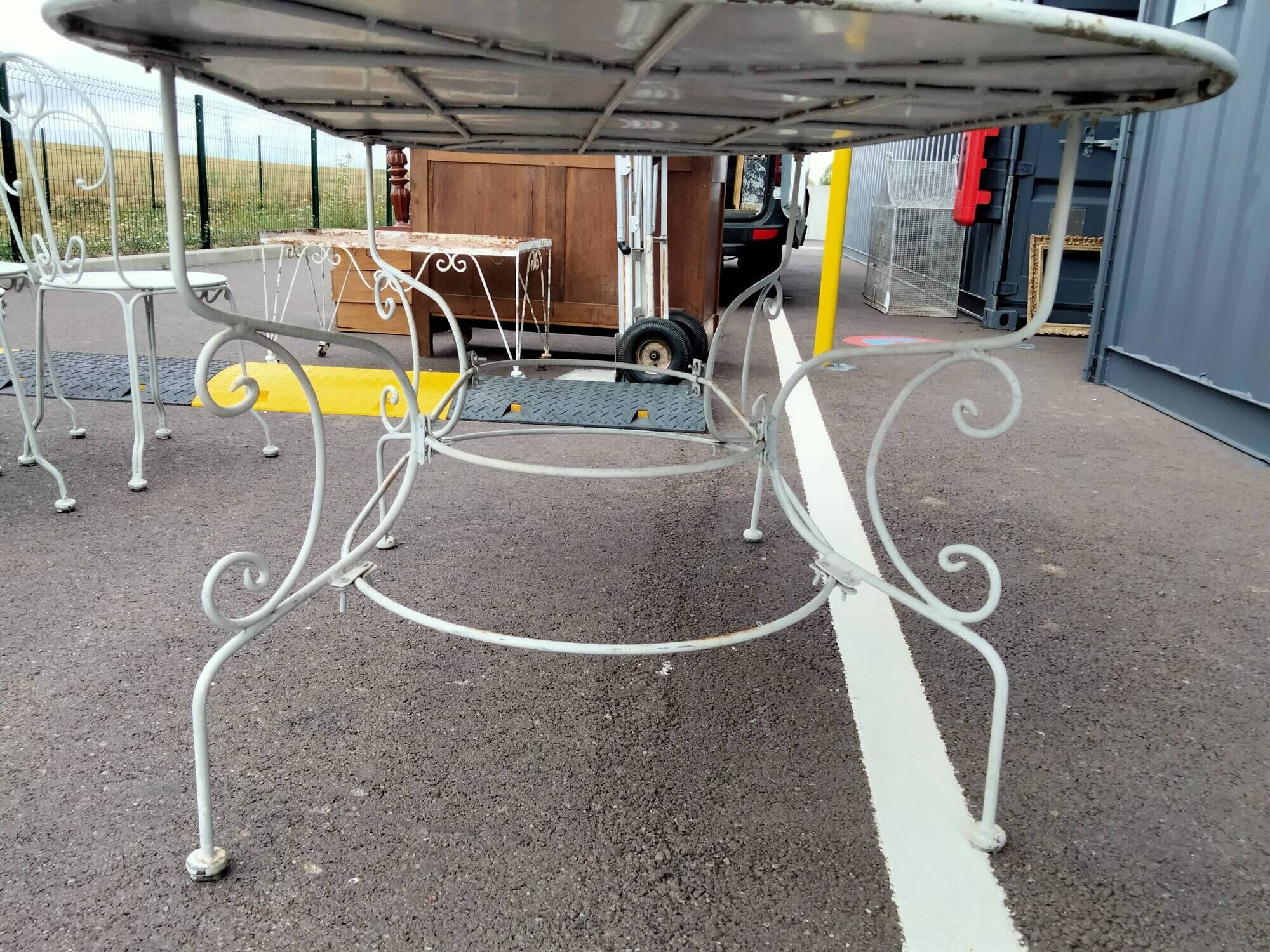 Garden furniture in old iron 6 places
