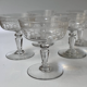 Coupes à champagne en cristal à décor d’entrelacs