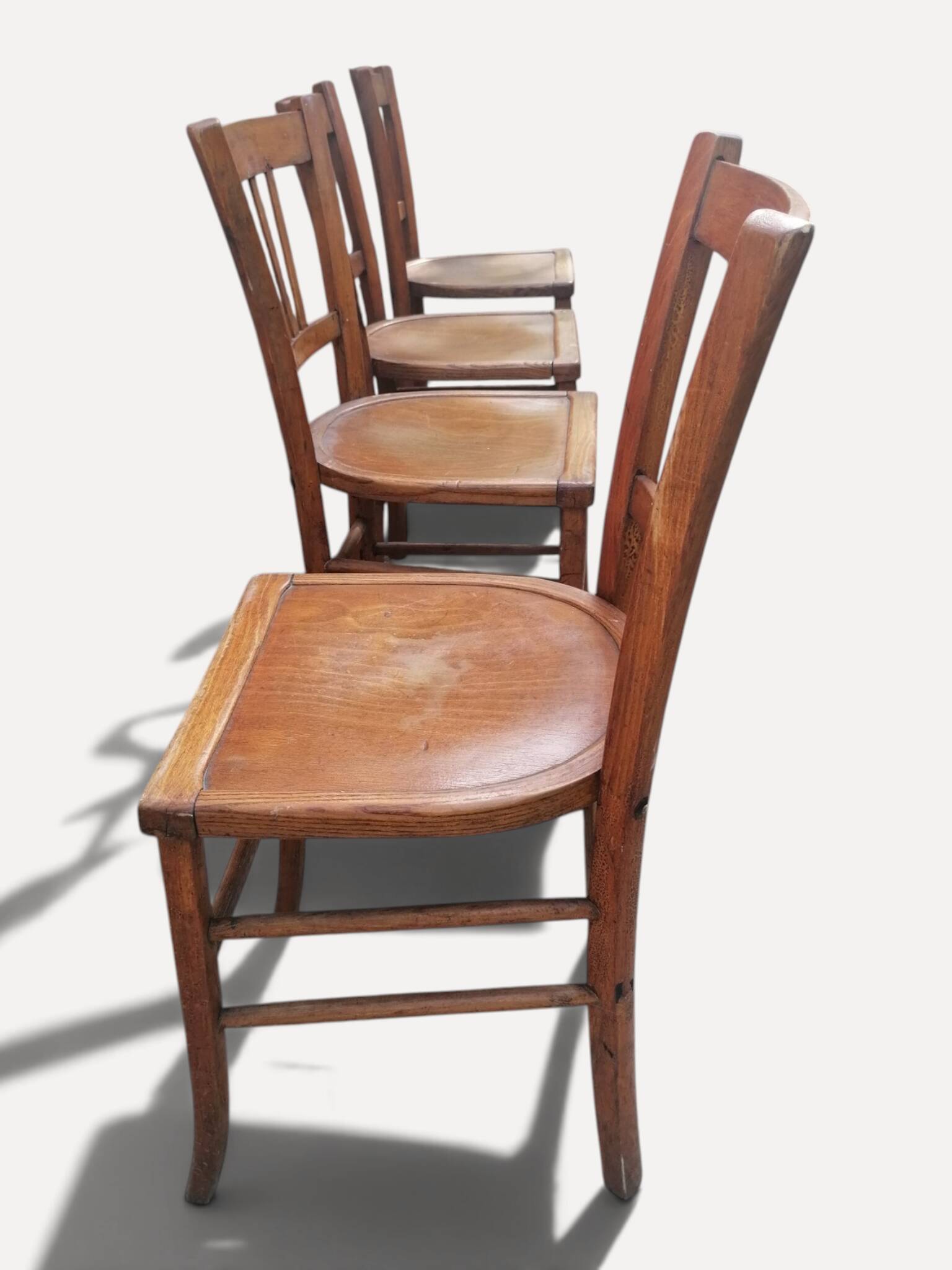 4 Luterma bistro chairs.