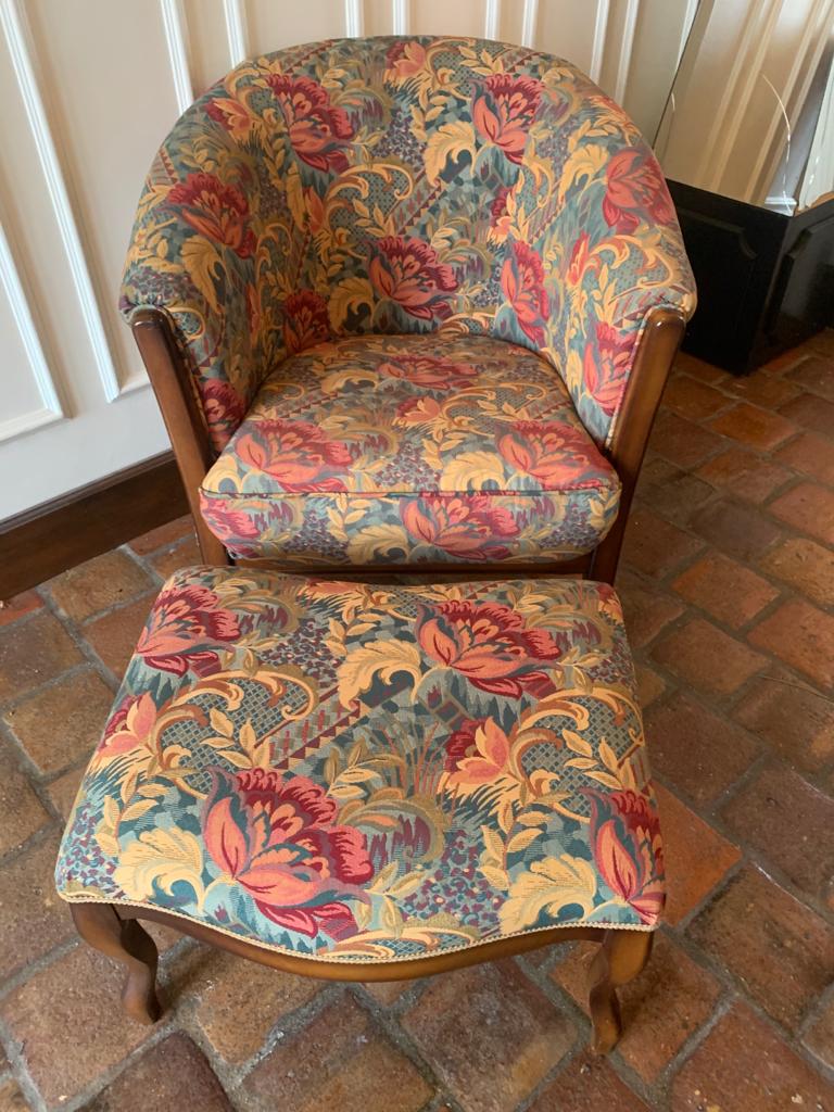 Toad armchair and footrest 1960