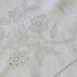 Sheet 2.40m×3.20m +2 linen thread pillowcases without monogram embroidered with a pair of doves and flowers