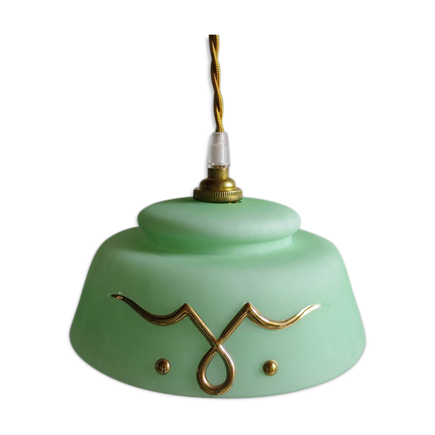 Opaline mint suspension