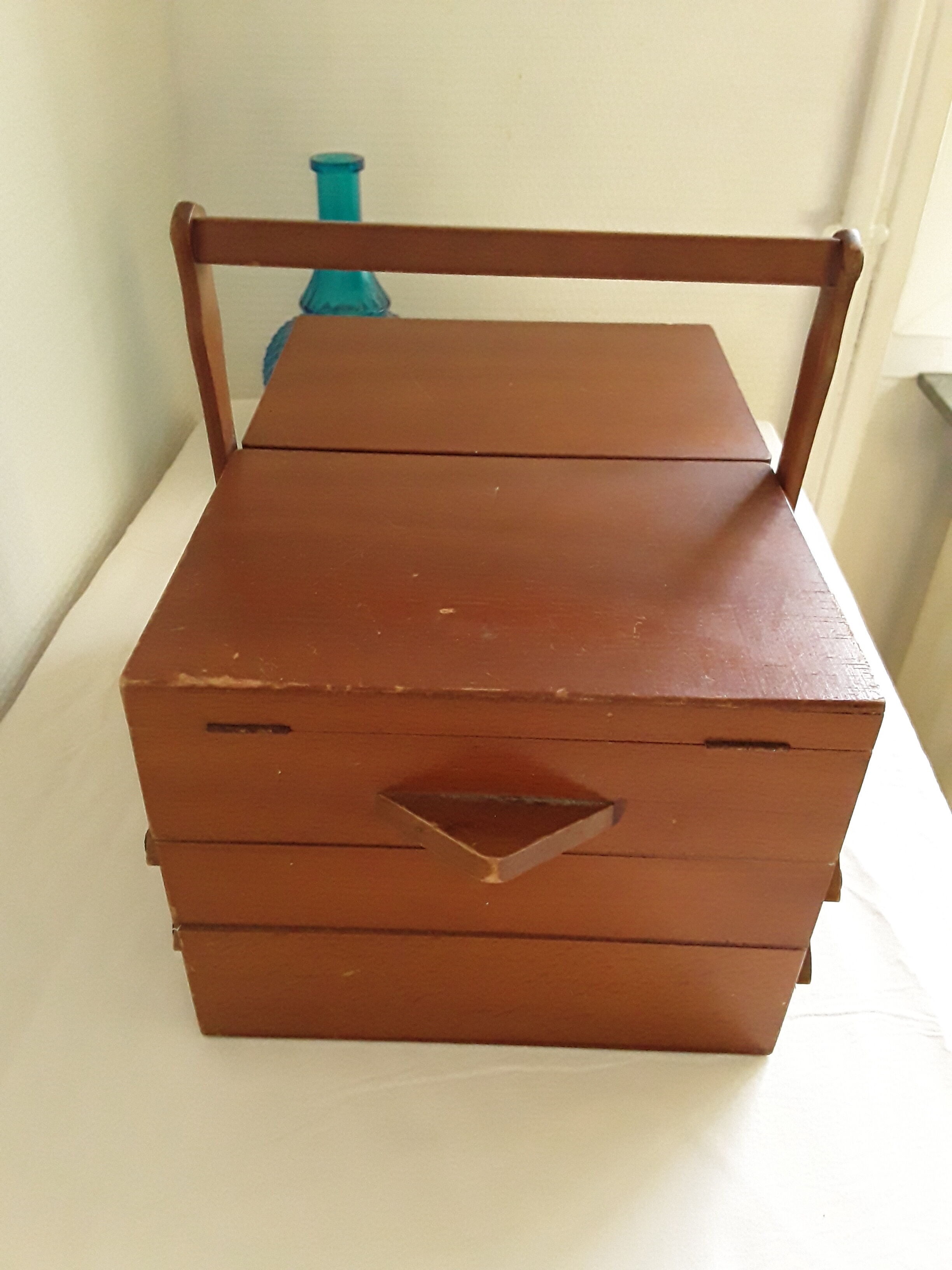 Vintage worker sewing box