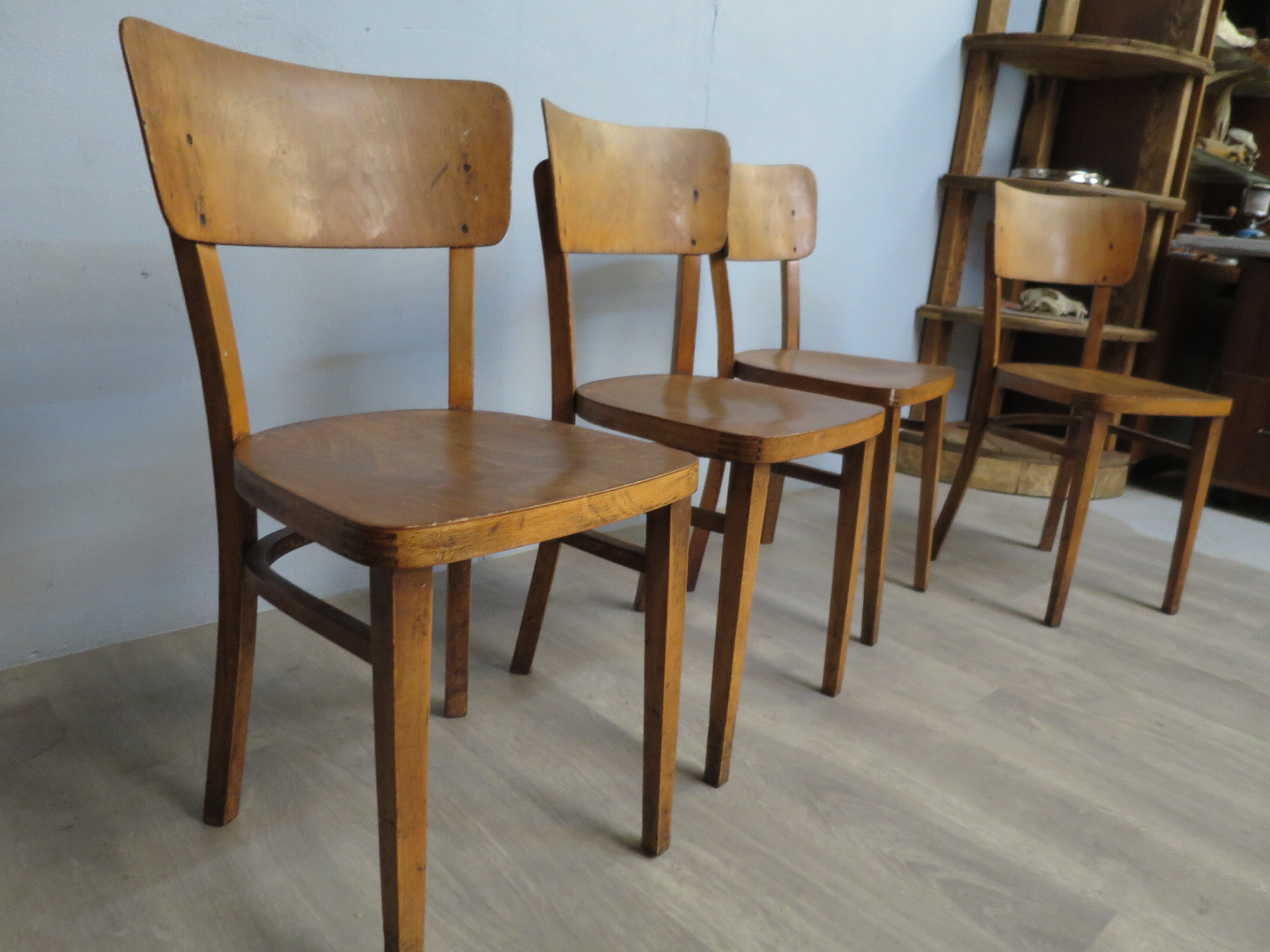 Ensemble de 4 chaises de bistrots thonet