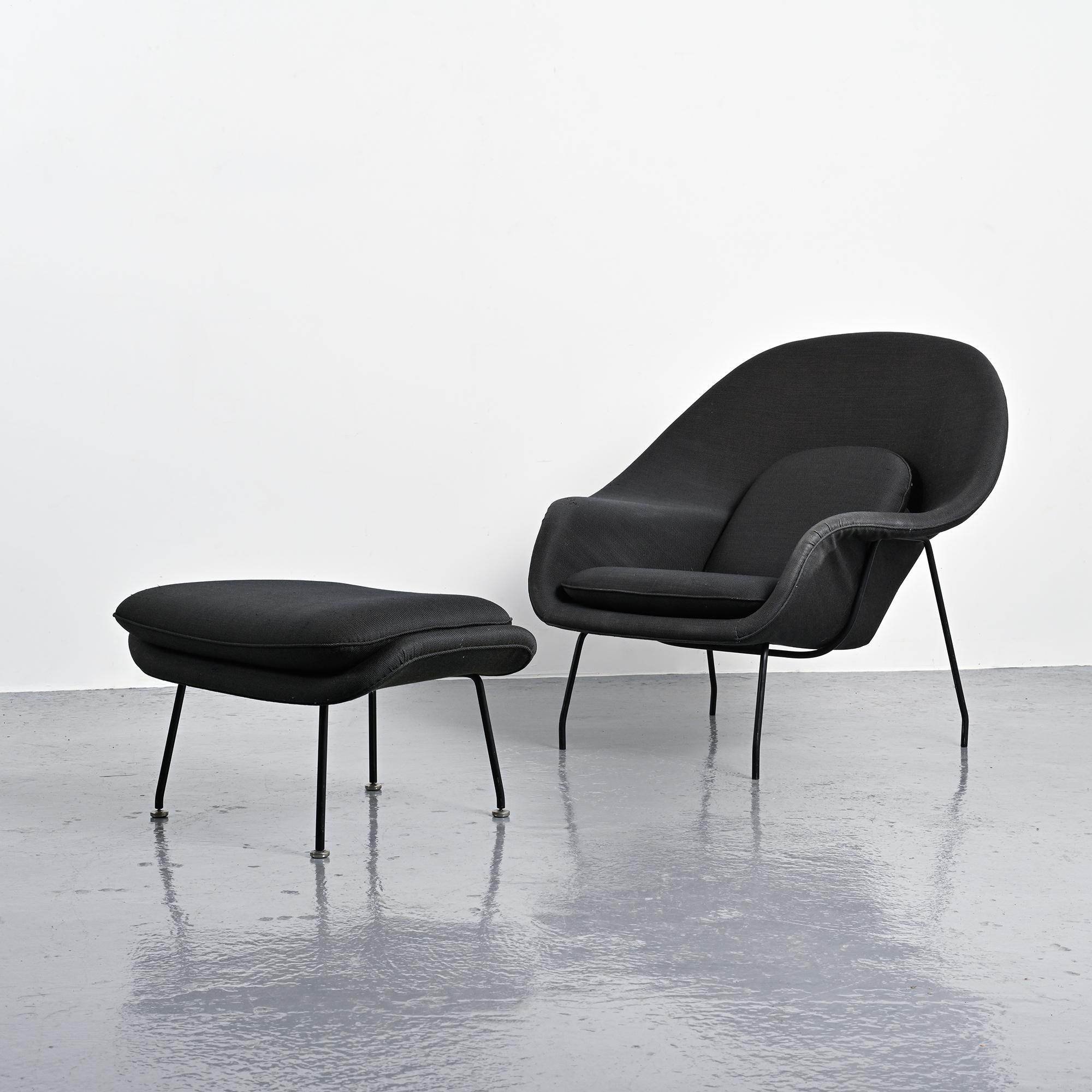 Womb Chair 2nd edition by Eero Saarinen, Knoll around 1970