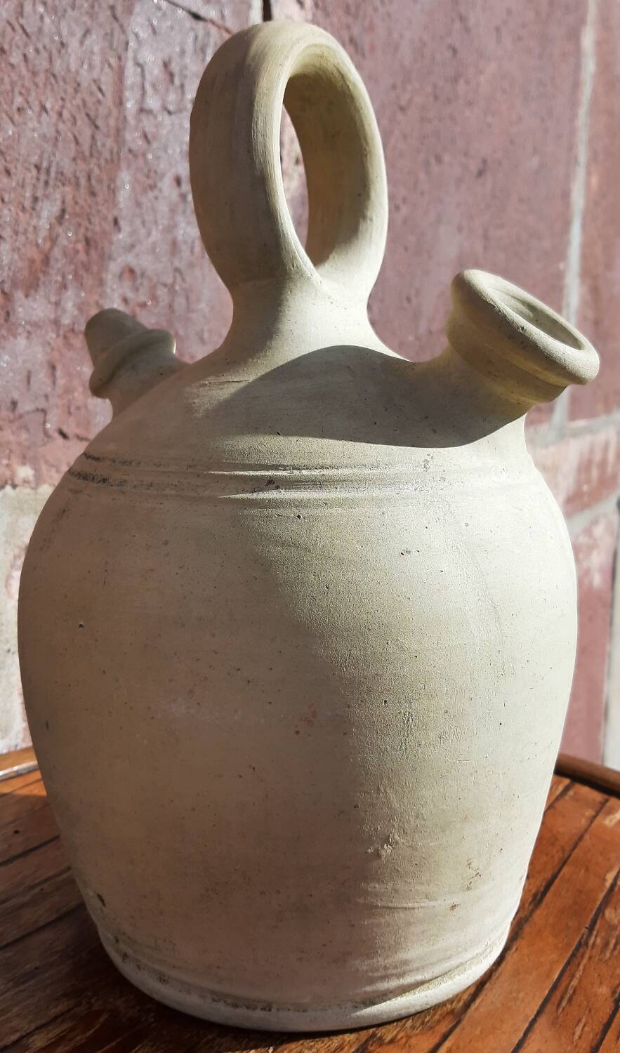 Gargoulette, cruche à eau ou "cantaro" en terre cuite. (Espagne)