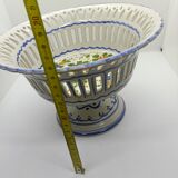 Faience fruit cup