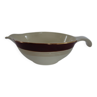 Opaque porcelain gravy boat, digoin sarreguemines, pasteur model