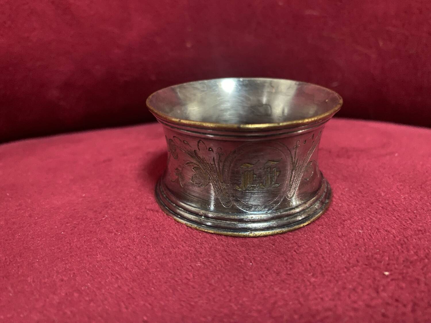 Rond de serviette Christofle en métal argenté