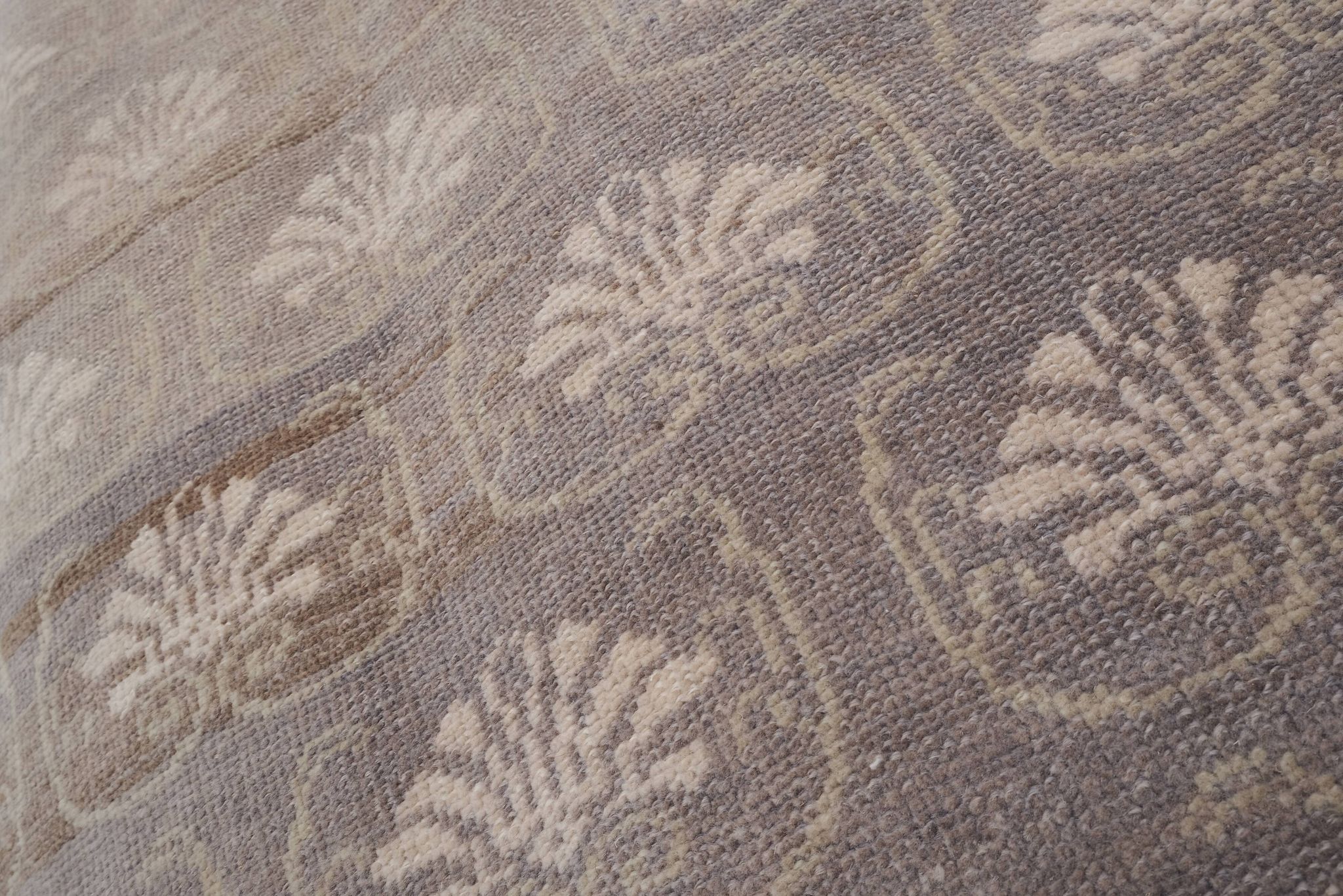 Vintage midcentury karapinar floral brown wool rug