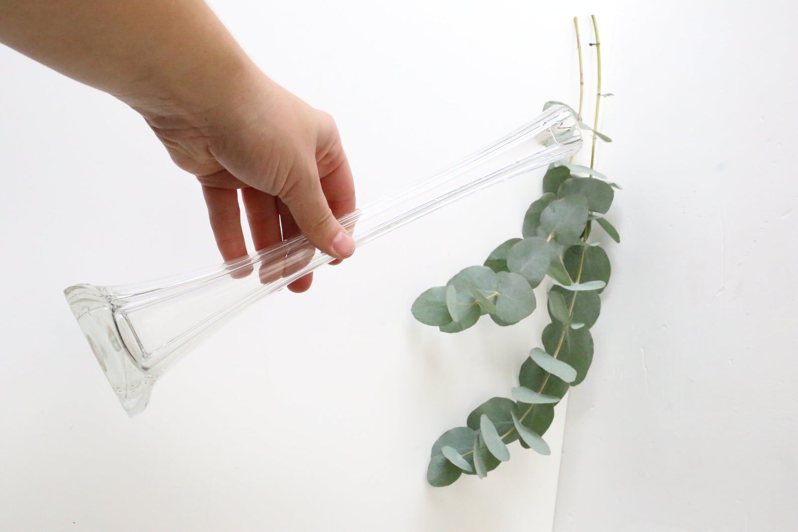 Transparent glass soliflore