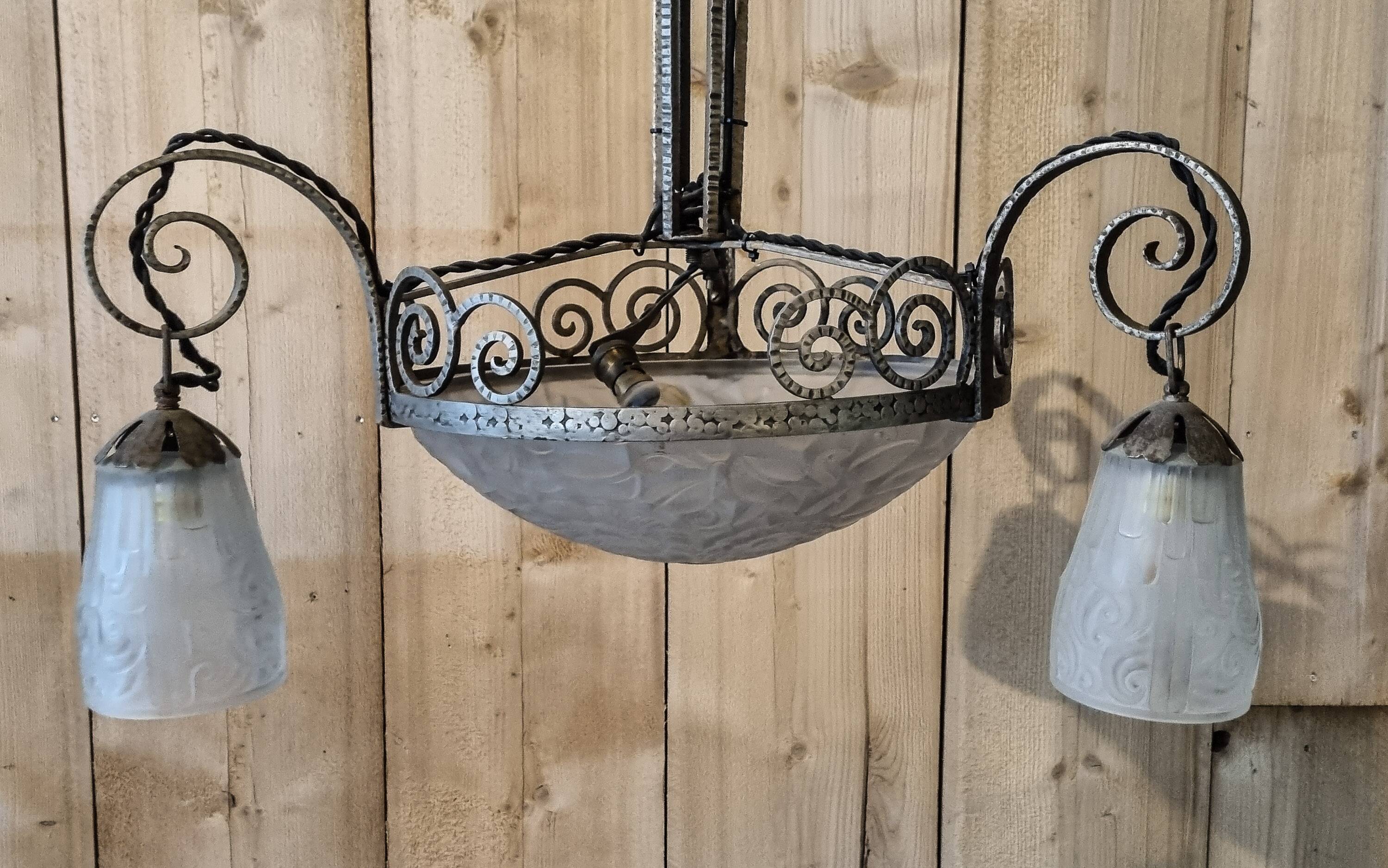 Primaflore Art Deco Chandelier