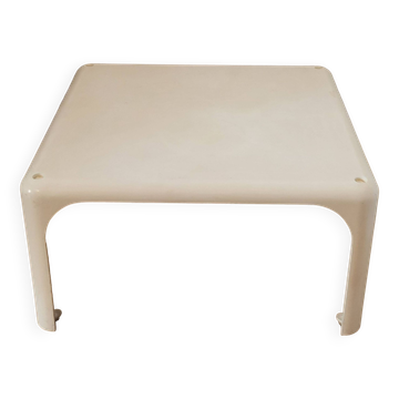 DEMETRIO 45 white coffee table design Vico Magistretti by Artemide Italy 1960