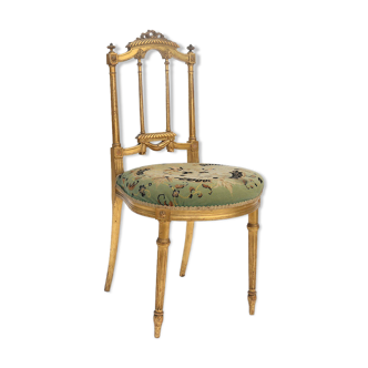 Chaise en bois doré