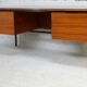 Desk 620 by Pierre guariche, Huchers Minvielle, France, circa 1955
