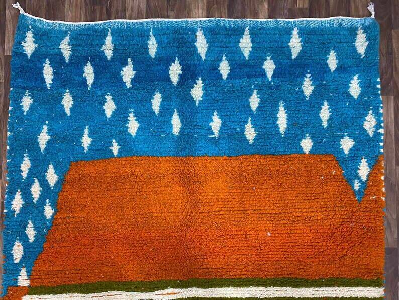 Handcrafted Berber rug in pure natural wool, size 150 x 250 cm