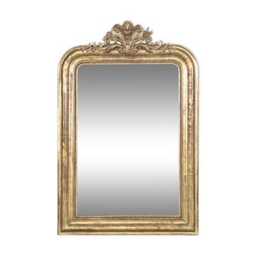 Miroir Louis-Philippe du XIXe siècle avec petit fronton en forme de cœur