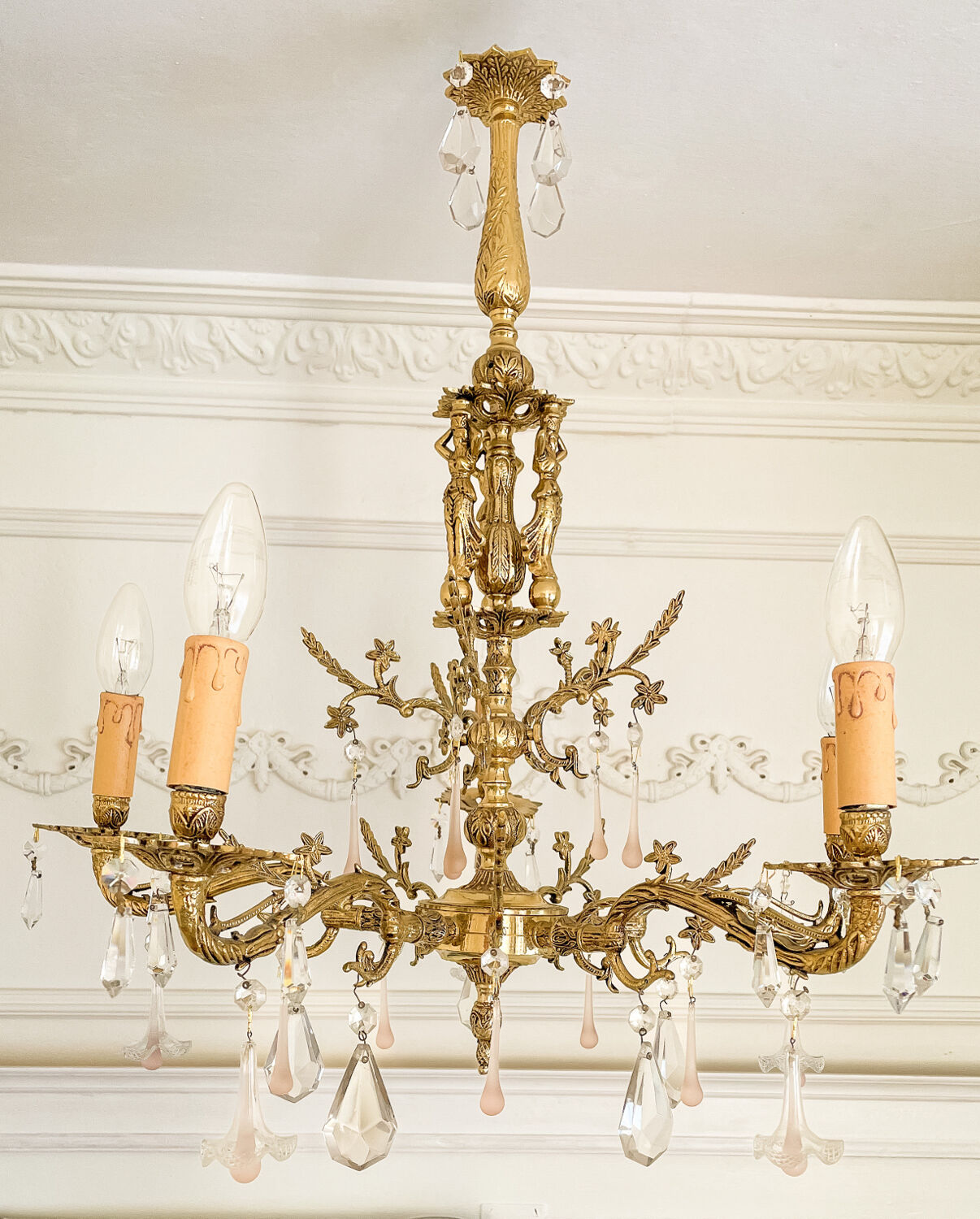 Lustre ancien en bronze à 5 bras avec verre de Murano rose et cristal