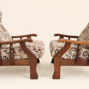 Pair of vintage 70s lounge chairs in wood & floral fabric