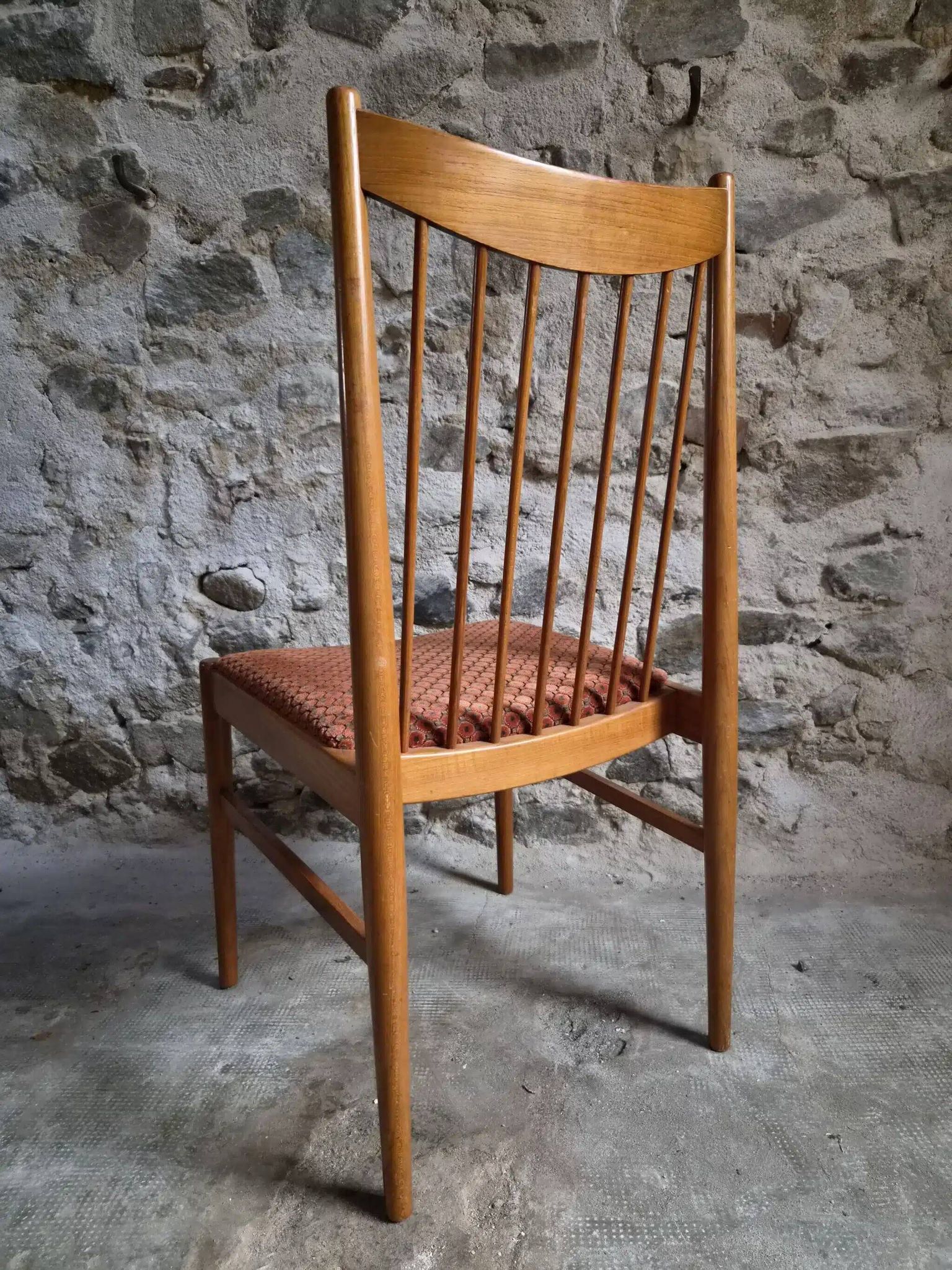 Set of 6 Danish teak dining chairs model 422, attributed to Arne Vodder for Sibast, 1960s.