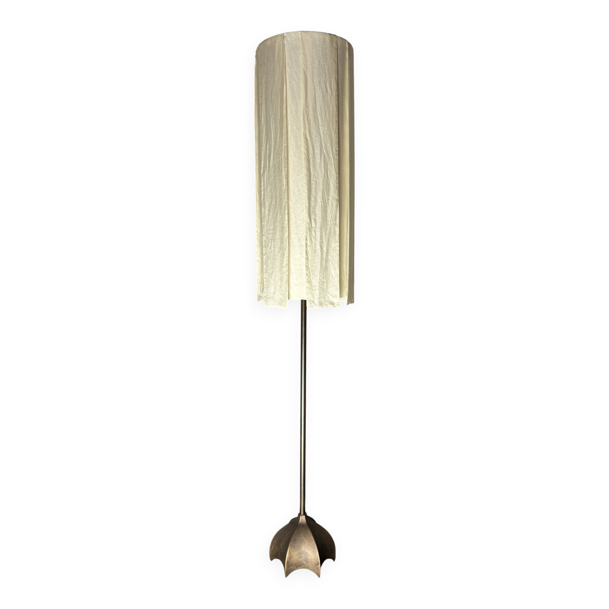 Brutalist bronze floor lamp, Dutch design by Jan des Bouvrie for Quasar
