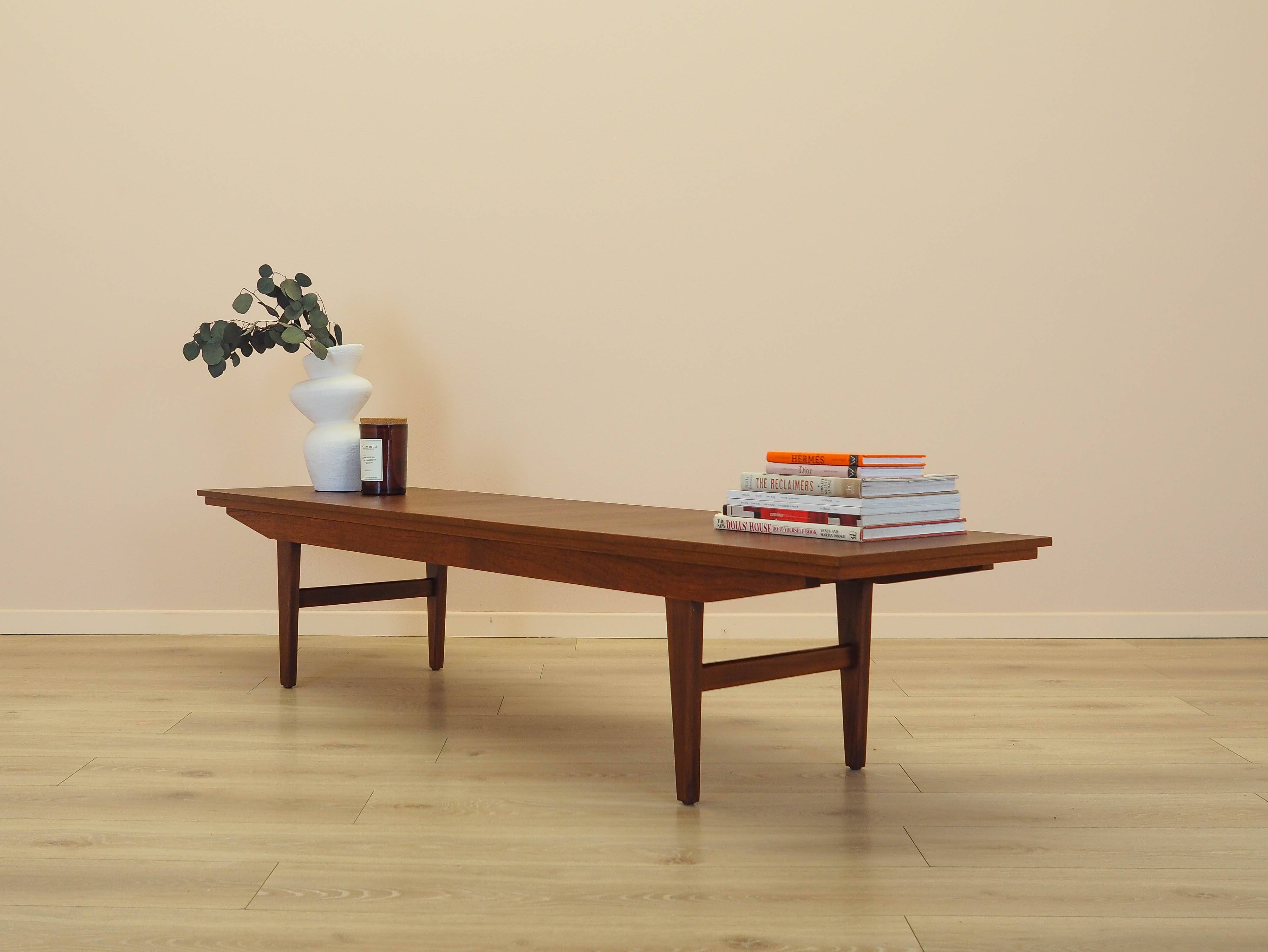 Meuble bas en teck, design danois, années 1970, fabriqué au Danemark
