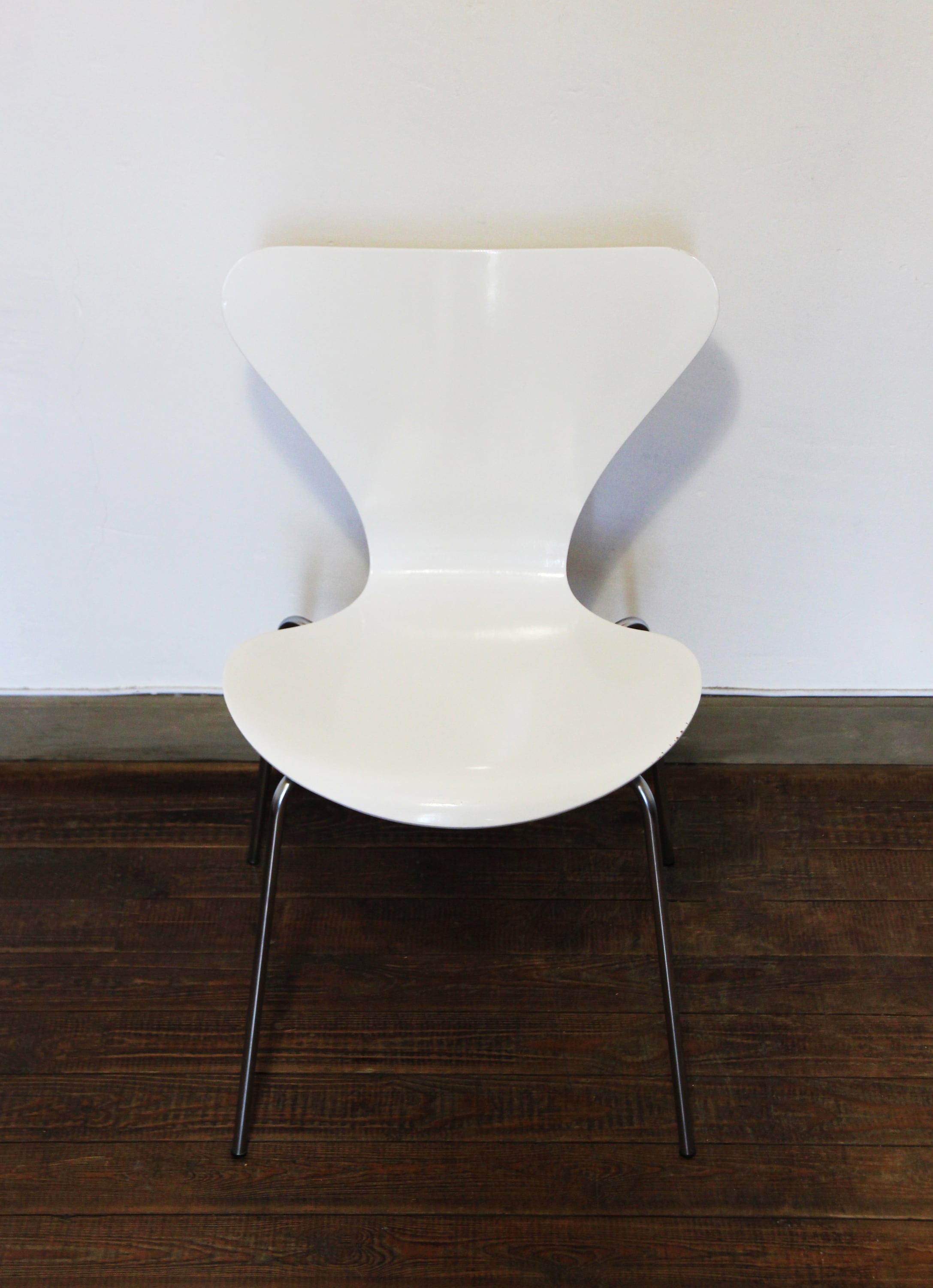 Chaise 3107 dite série 7 par Arne Jacobsen, 1967