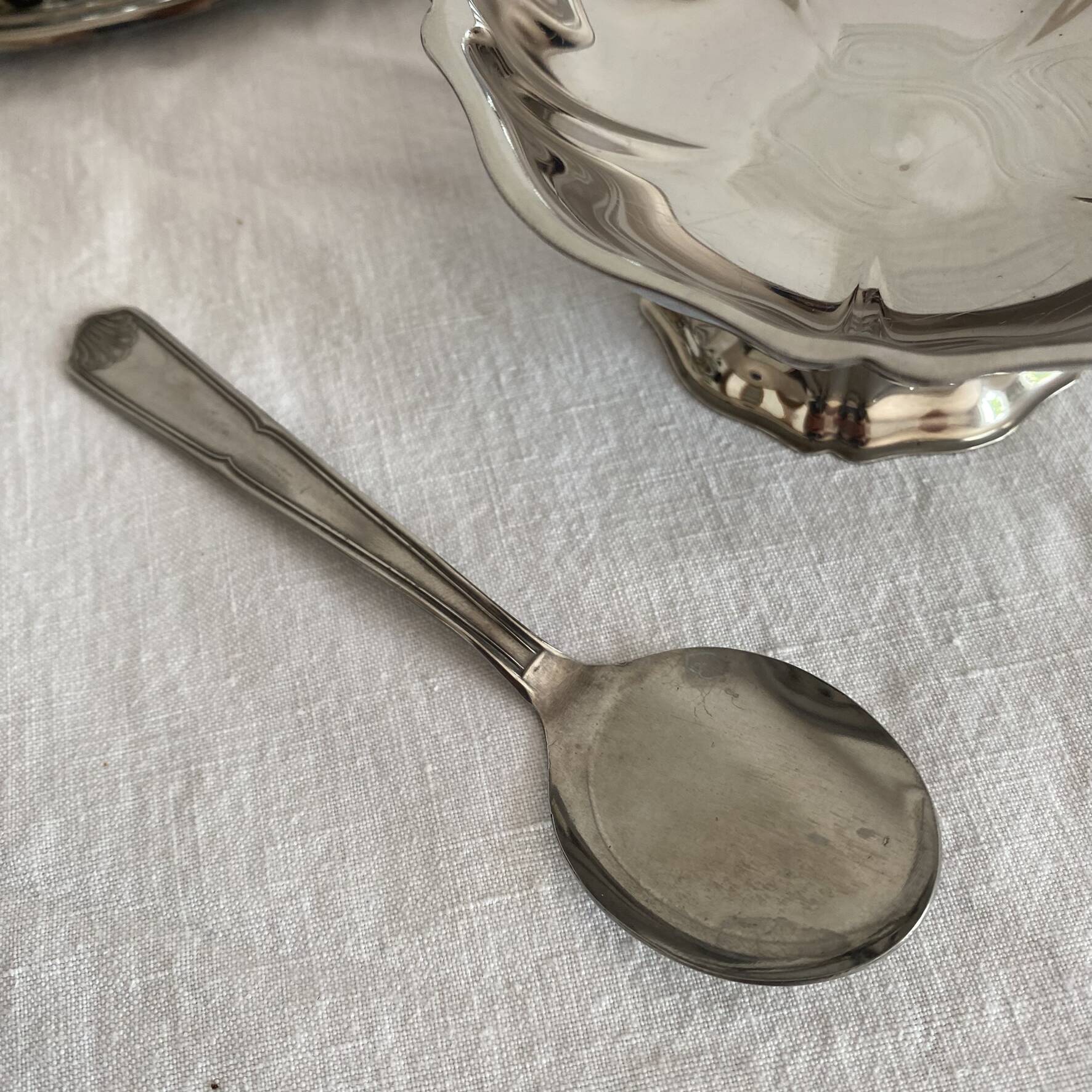 Service à glace en inox  Guy Degrenne , plateau et coupes