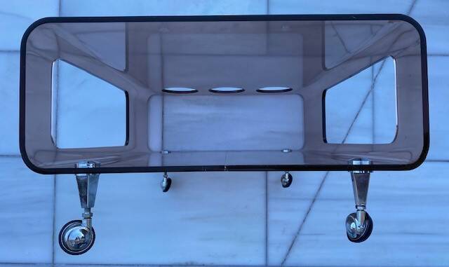 table plexi fumé a roulette