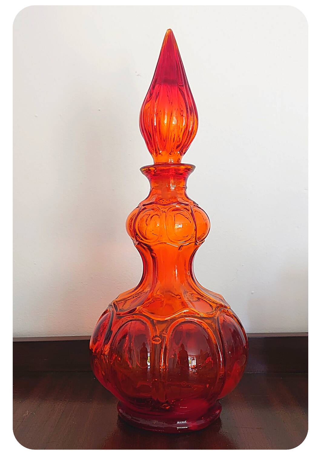 Amber orange corset empoli bottle with stopper