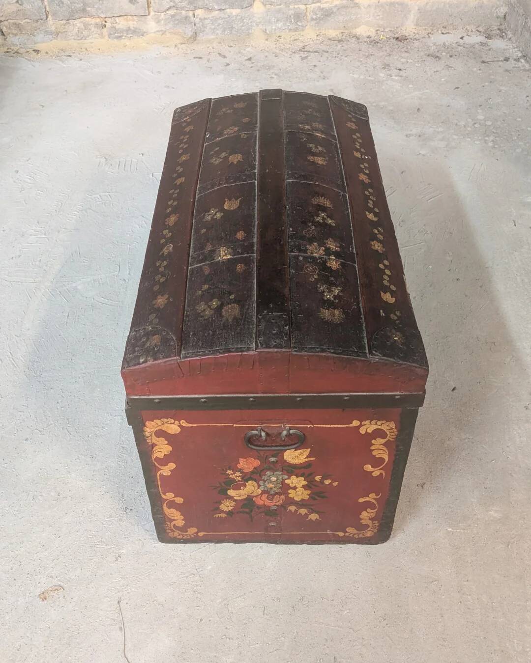 Antique chest hand-painted